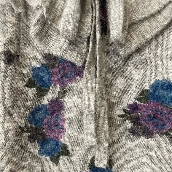 Something Navy Floral Ruffle Sweater - Picture 5 of 9